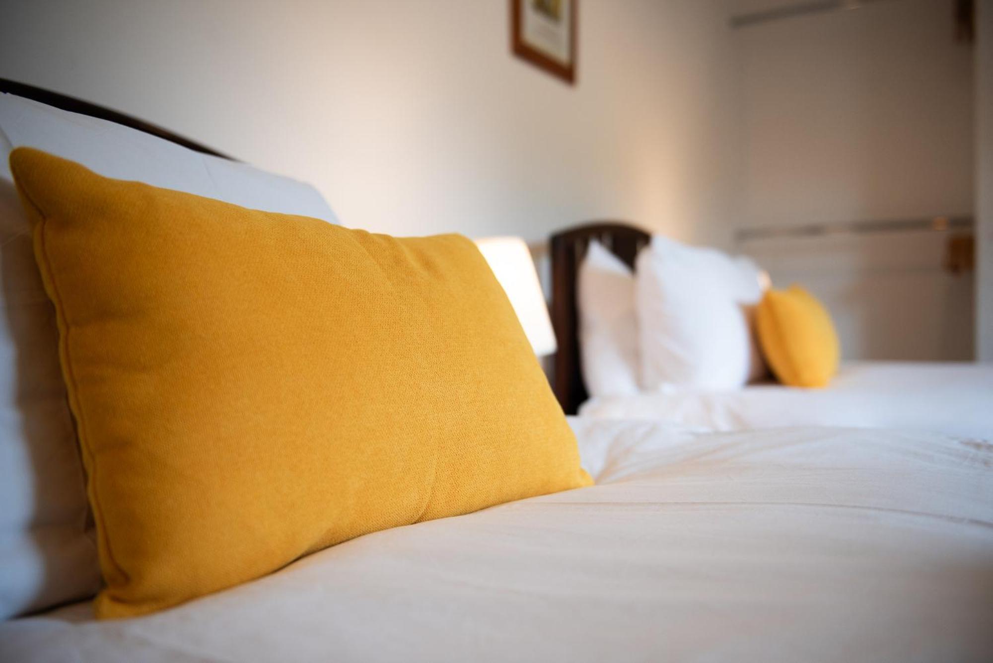 Spacious Retreat With River Views Near Peak District มัทล็อก ภายนอก รูปภาพ